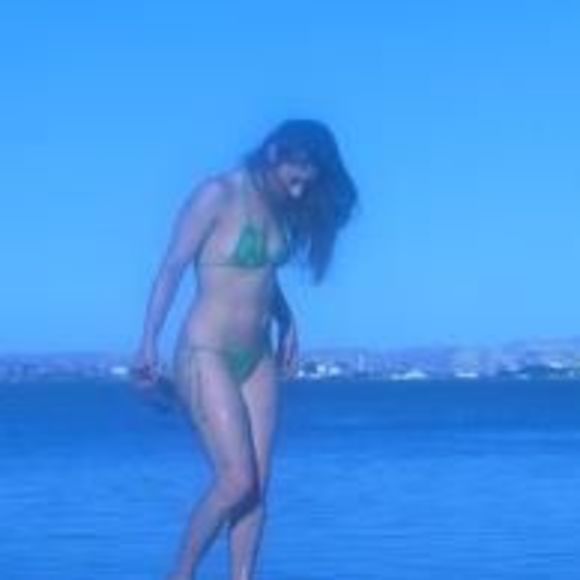 Meet your Posher, J - Picture 1 of 1